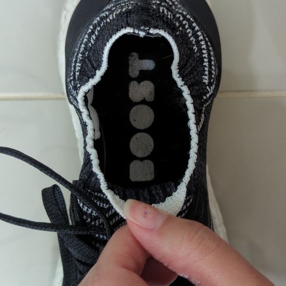 Adidas Ultra Boost Sz 6 - Picture 10 of 10